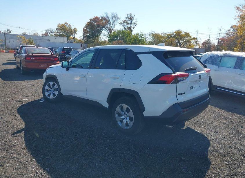 Photo 3 of 2022 Toyota Rav4 LE (VIN 2T3G1RFV6NW318114)