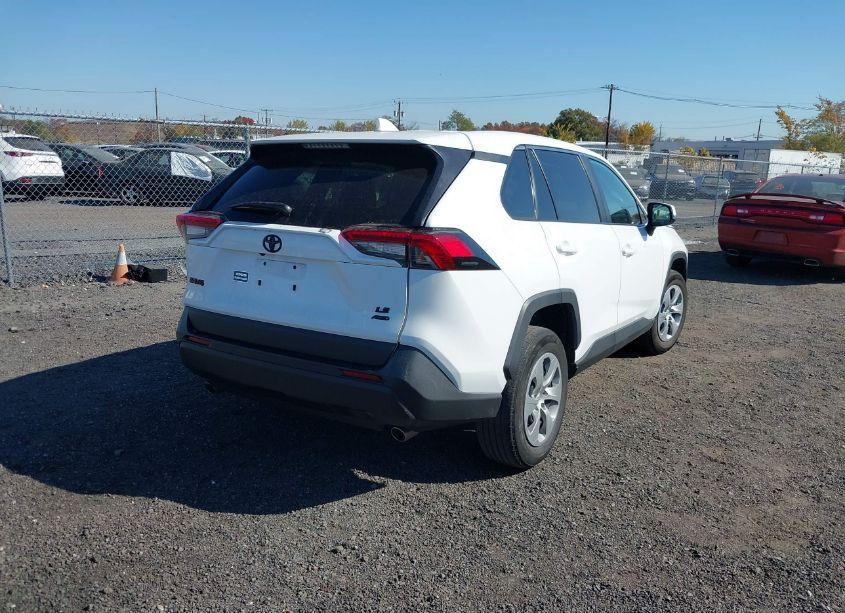 Photo 4 of 2022 Toyota Rav4 LE (VIN 2T3G1RFV6NW318114)