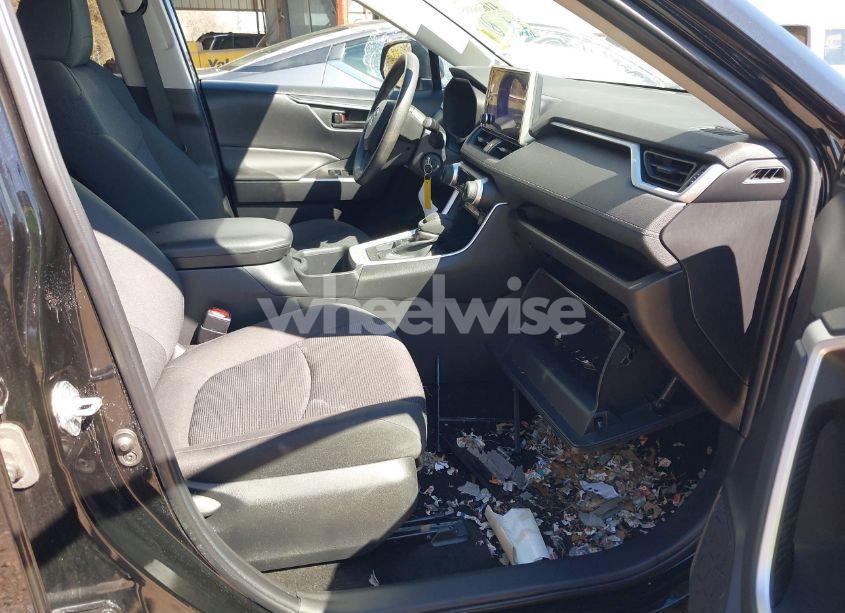 Photo 5 of 2024 Toyota Rav4 LE (VIN 2T3G1RFV6RC394665)