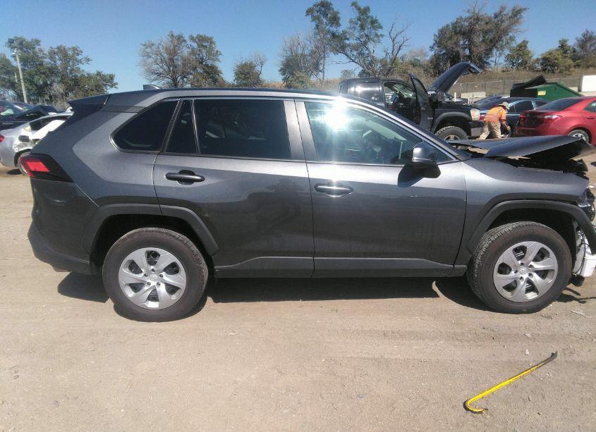 Photo 14 of 2024 Toyota Rav4 LE (VIN 2T3G1RFV6RC422321)