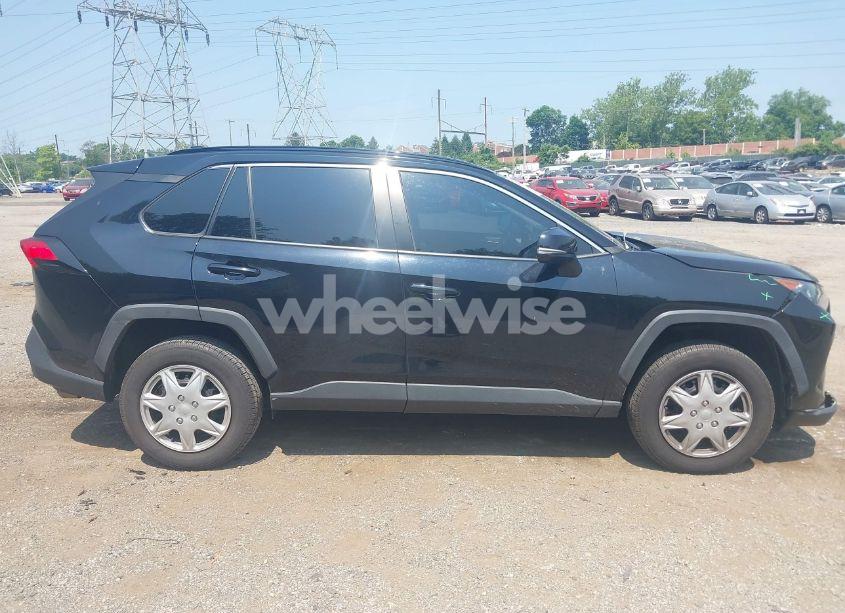 Photo 14 of 2019 Toyota Rav4 LE (VIN 2T3G1RFV7KW052405)