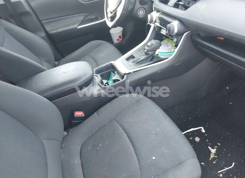 Photo 5 of 2020 Toyota Rav4 LE (VIN 2T3G1RFV7LW117920)