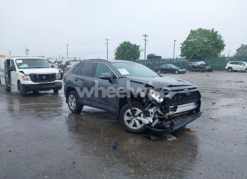 2021 Toyota Rav4 LE (VIN 2T3G1RFV7MC184178) main photo