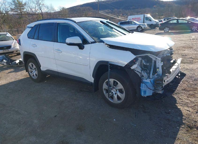 2021 Toyota Rav4 LE (VIN 2T3G1RFV7MC217115) main photo