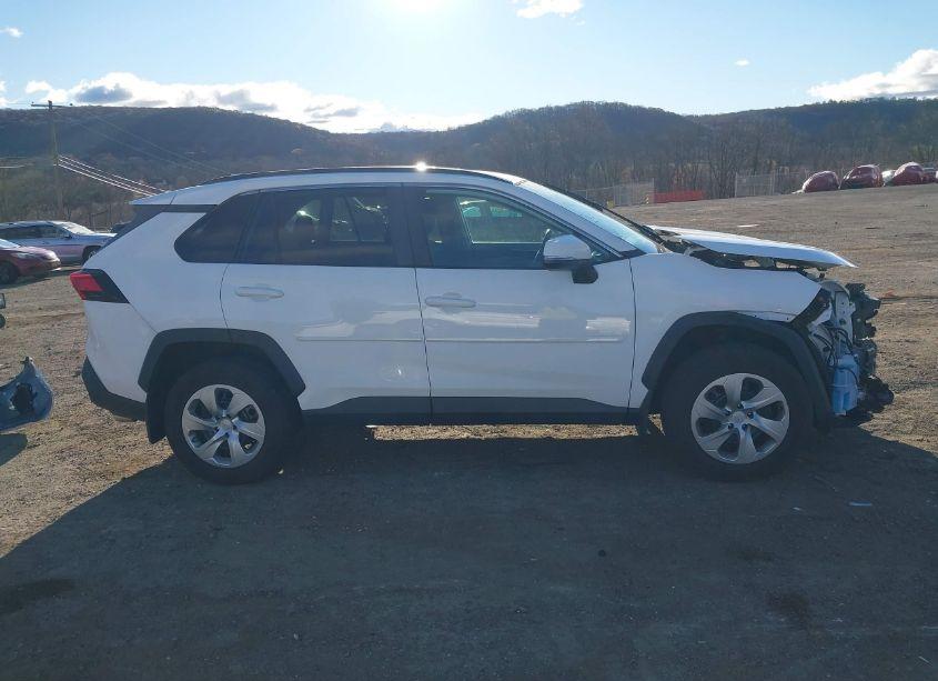 Photo 13 of 2021 Toyota Rav4 LE (VIN 2T3G1RFV7MC217115)