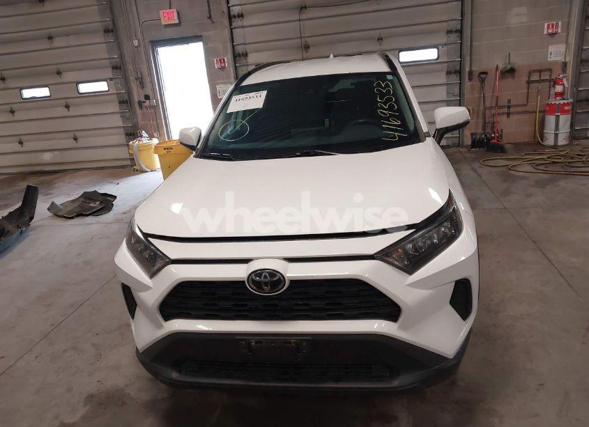 Photo 13 of 2020 Toyota Rav4 LE (VIN 2T3G1RFV8LW099170)