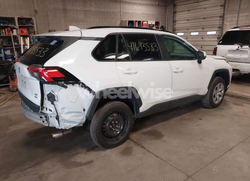 Photo 4 of 2020 Toyota Rav4 LE (VIN 2T3G1RFV8LW099170)