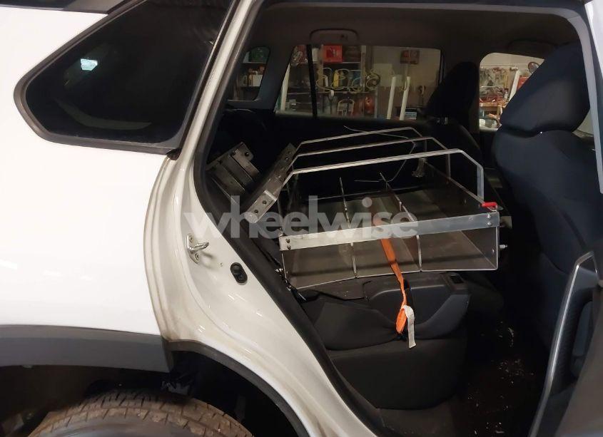 Photo 8 of 2020 Toyota Rav4 LE (VIN 2T3G1RFV8LW099170)
