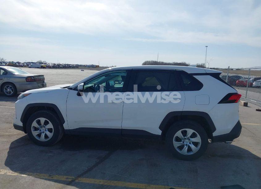 Photo 15 of 2022 Toyota Rav4 LE (VIN 2T3G1RFV8NC257124)