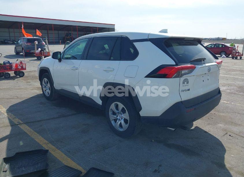 Photo 3 of 2022 Toyota Rav4 LE (VIN 2T3G1RFV8NC257124)