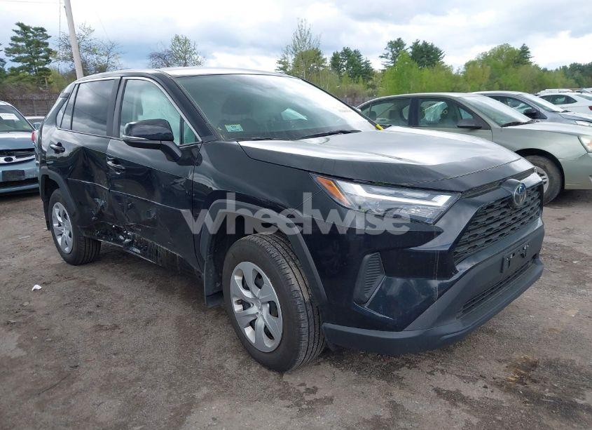 2024 Toyota Rav4 LE (VIN 2T3G1RFV8RC479166) main photo