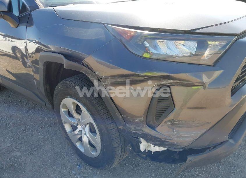 Photo 6 of 2020 Toyota Rav4 LE (VIN 2T3G1RFV9LW089456)