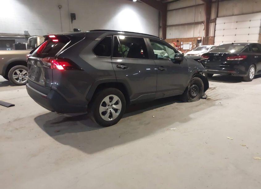 Photo 4 of 2020 Toyota Rav4 LE (VIN 2T3G1RFV9LW126070)