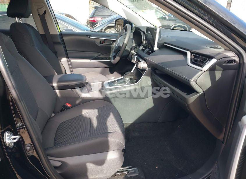 Photo 5 of 2024 Toyota Rav4 LE (VIN 2T3G1RFV9RC454793)