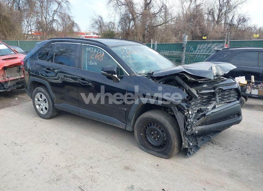 2019 Toyota Rav4 LE (VIN 2T3G1RFVXKW021214) main photo