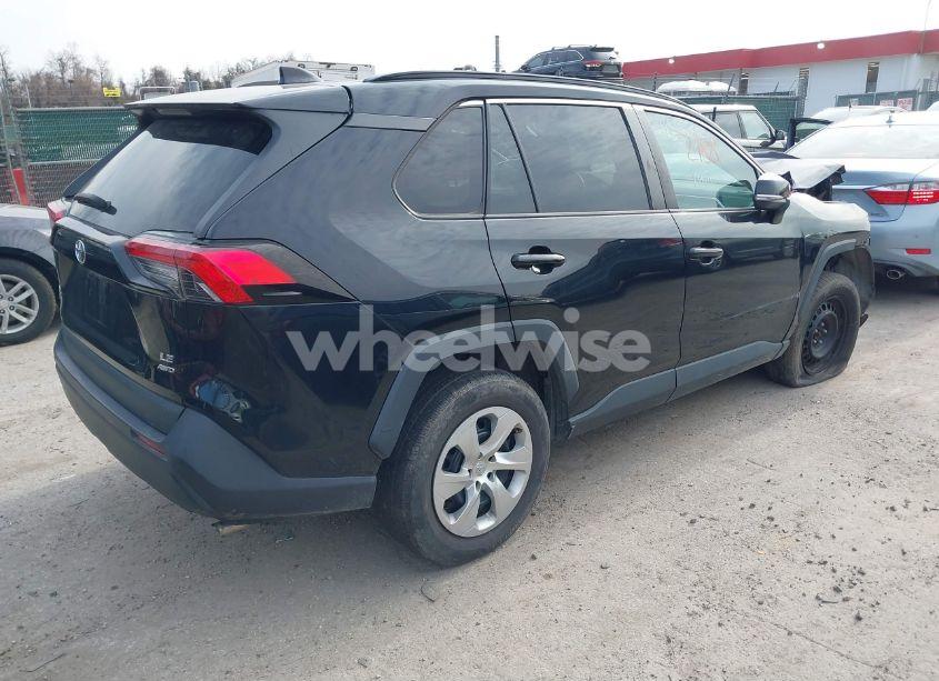 Photo 4 of 2019 Toyota Rav4 LE (VIN 2T3G1RFVXKW021214)