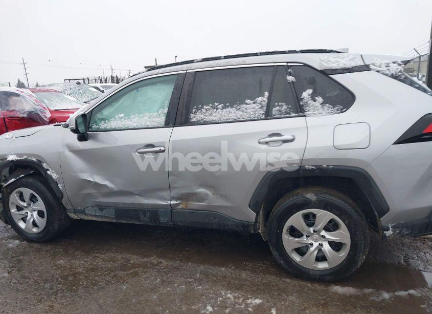 Photo 14 of 2021 Toyota Rav4 LE (VIN 2T3G1RFVXMC156424)