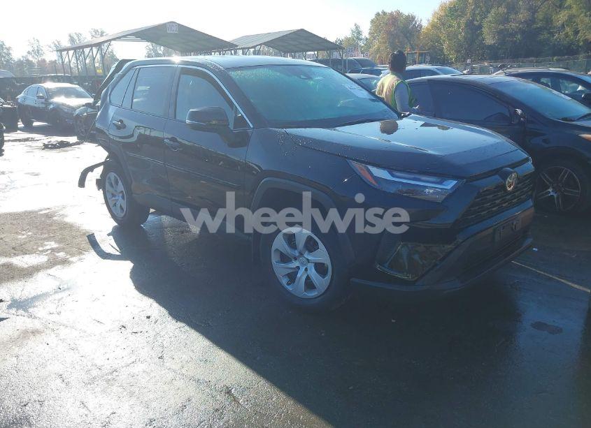 2024 Toyota Rav4 LE (VIN 2T3G1RFVXRC431104) main photo