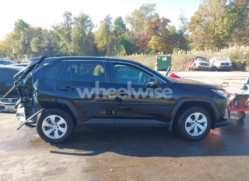 Photo 14 of 2024 Toyota Rav4 LE (VIN 2T3G1RFVXRC431104)