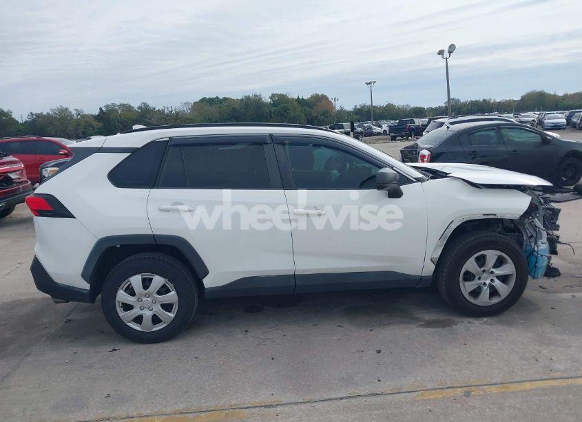 Photo 14 of 2019 Toyota Rav4 LE (VIN 2T3H1RFV0KW018181)
