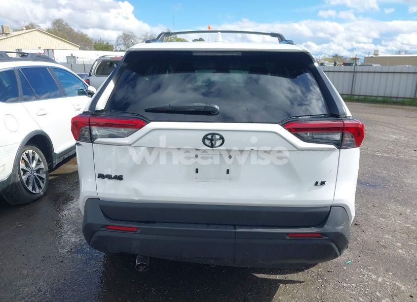 Photo 17 of 2019 Toyota Rav4 LE (VIN 2T3H1RFV0KW018309)