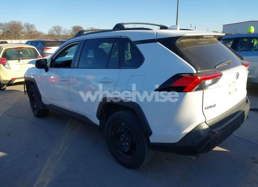 Photo 3 of 2019 Toyota Rav4 LE (VIN 2T3H1RFV0KW055781)