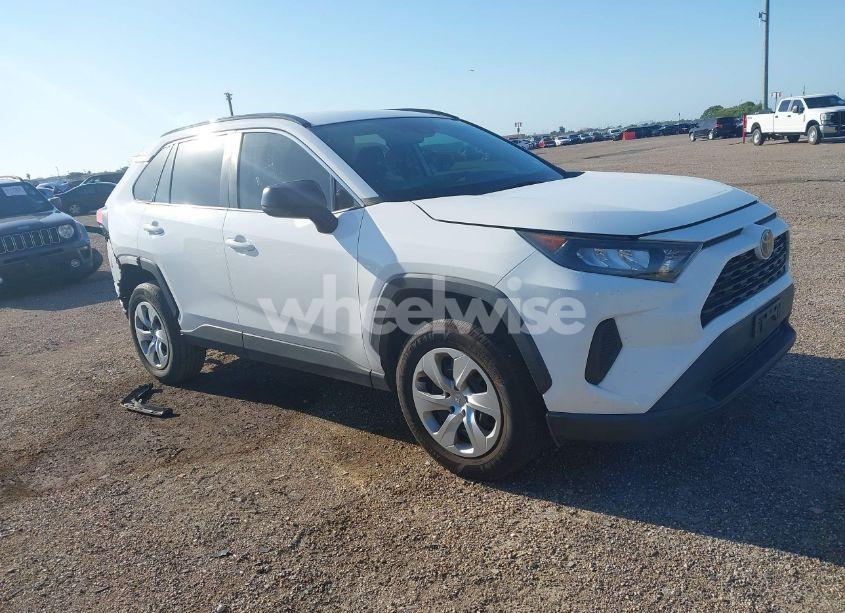 2020 Toyota Rav4 LE (VIN 2T3H1RFV0LW077300) main photo