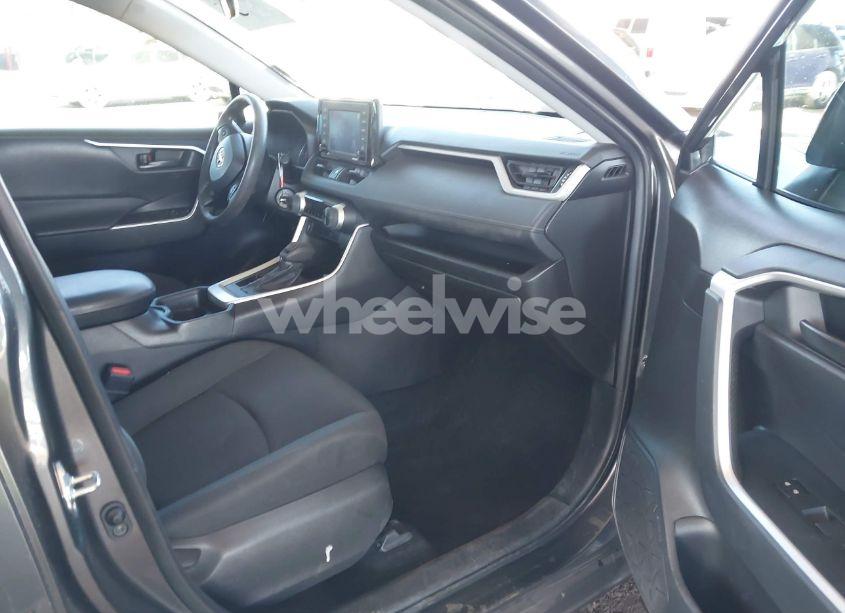 Photo 5 of 2021 Toyota Rav4 LE (VIN 2T3H1RFV0MC099056)