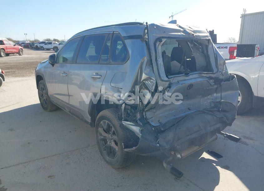 Photo 3 of 2021 Toyota Rav4 LE (VIN 2T3H1RFV0MC127048)