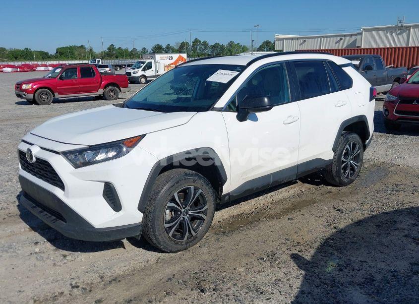 Photo 2 of 2021 Toyota Rav4 LE (VIN 2T3H1RFV0MW115299)
