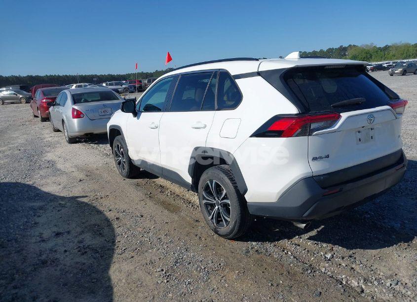 Photo 3 of 2021 Toyota Rav4 LE (VIN 2T3H1RFV0MW115299)