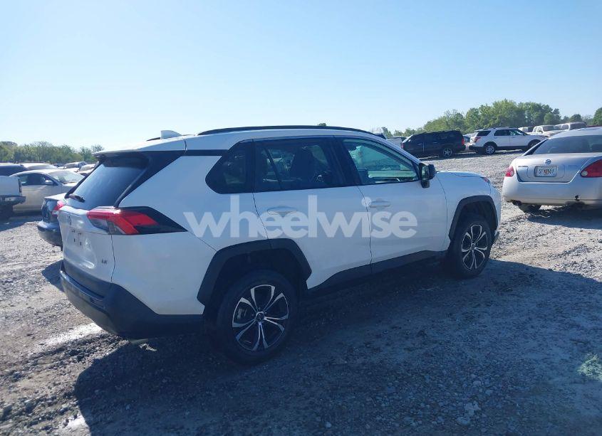Photo 4 of 2021 Toyota Rav4 LE (VIN 2T3H1RFV0MW115299)