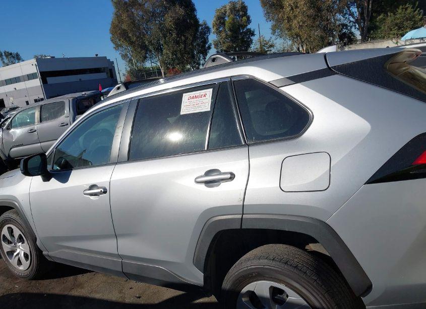 Photo 14 of 2021 Toyota Rav4 LE (VIN 2T3H1RFV0MW131339)