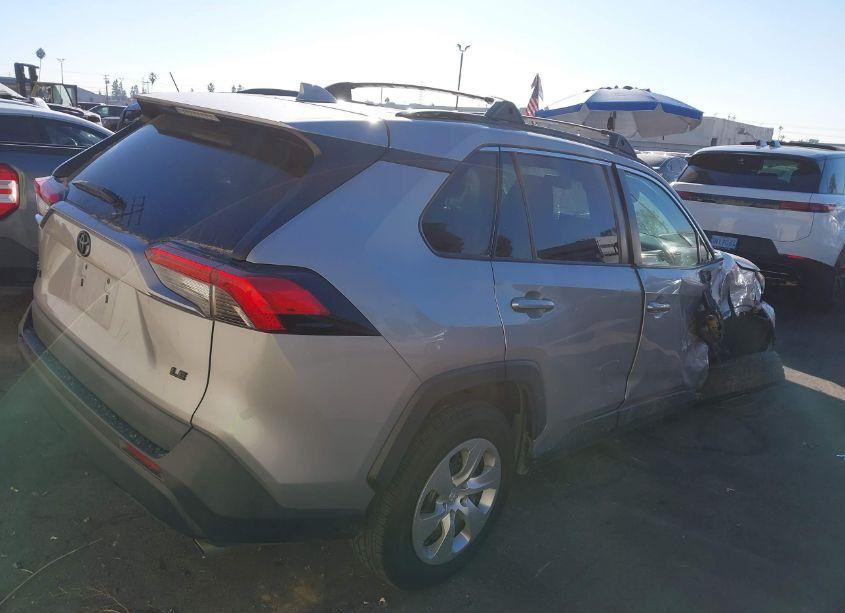 Photo 4 of 2021 Toyota Rav4 LE (VIN 2T3H1RFV0MW131339)
