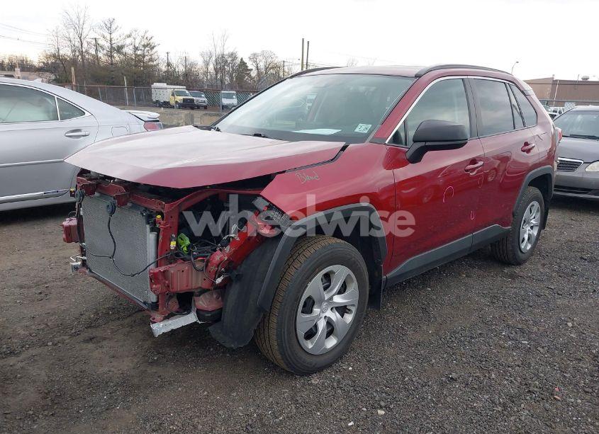 Photo 2 of 2021 Toyota Rav4 LE (VIN 2T3H1RFV0MW152093)