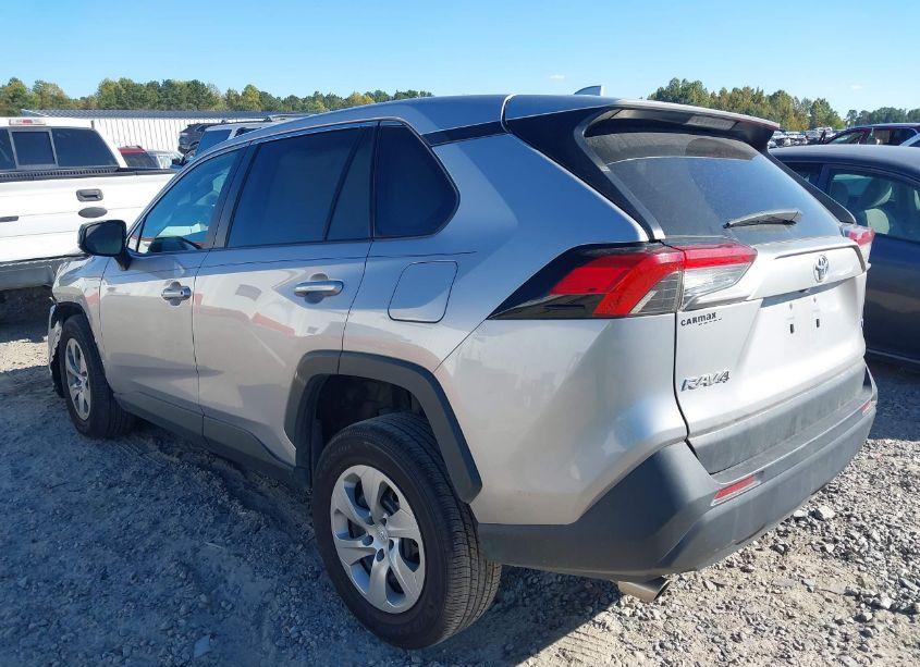 Photo 3 of 2022 Toyota Rav4 LE (VIN 2T3H1RFV0NC195853)