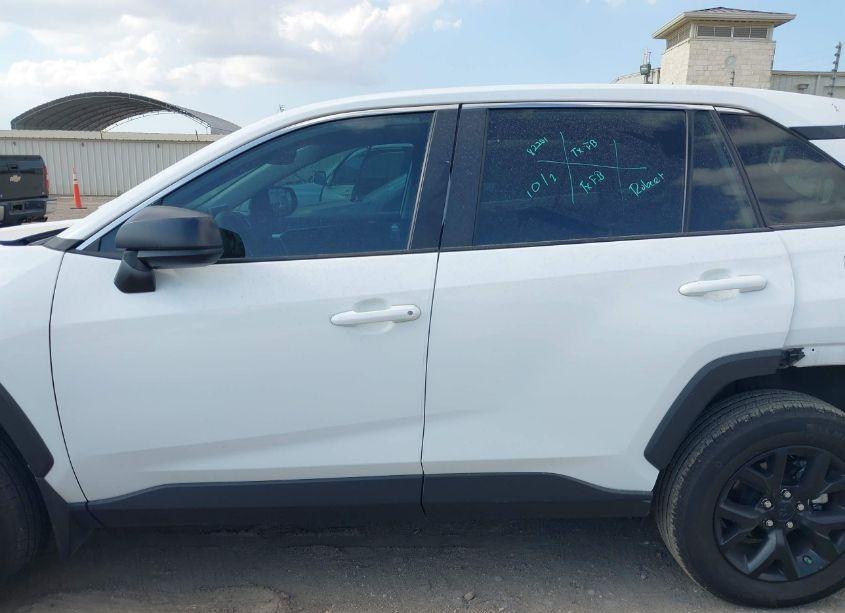 Photo 14 of 2023 Toyota Rav4 LE (VIN 2T3H1RFV0PW259729)