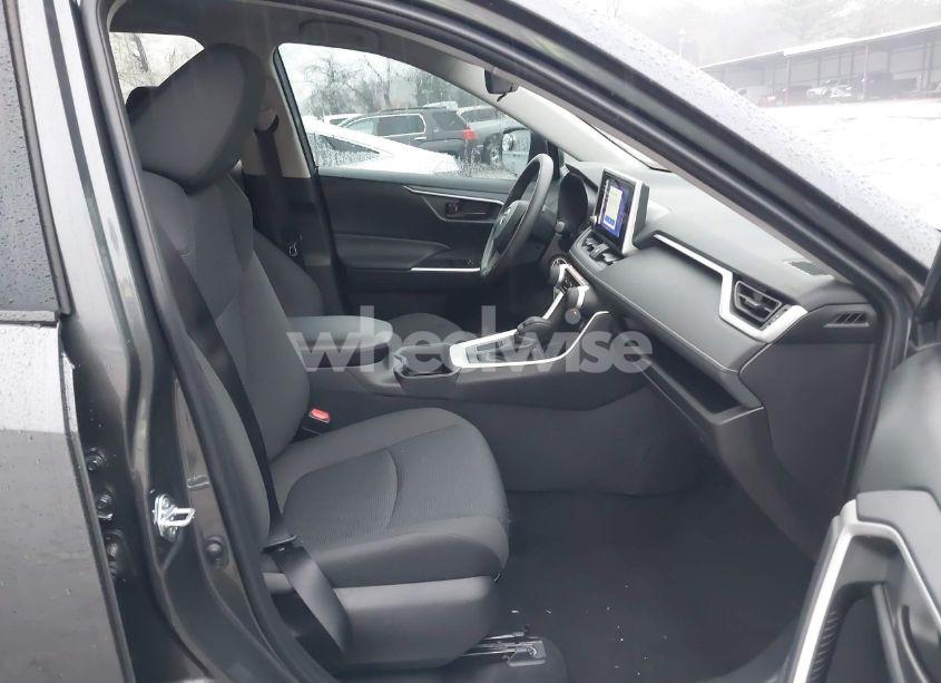 Photo 5 of 2024 Toyota Rav4 LE (VIN 2T3H1RFV0RW361177)