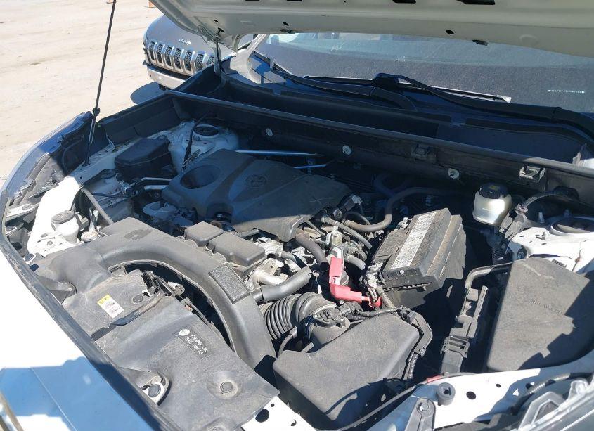 Photo 10 of 2019 Toyota Rav4 LE (VIN 2T3H1RFV1KC001553)