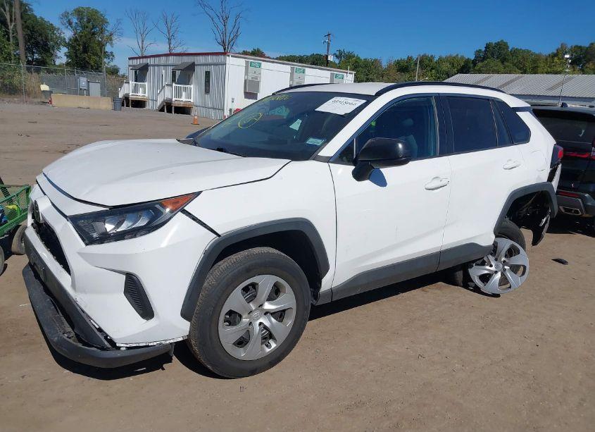 Photo 2 of 2019 Toyota Rav4 LE (VIN 2T3H1RFV1KC001553)
