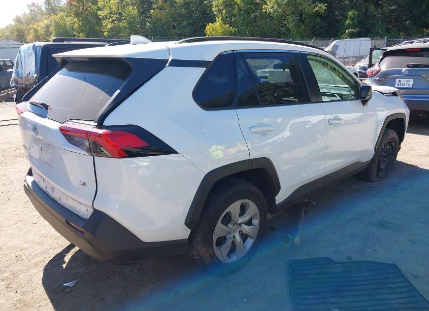 Photo 4 of 2019 Toyota Rav4 LE (VIN 2T3H1RFV1KC001553)
