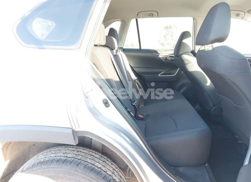 Photo 8 of 2020 Toyota Rav4 LE (VIN 2T3H1RFV1LC061477)
