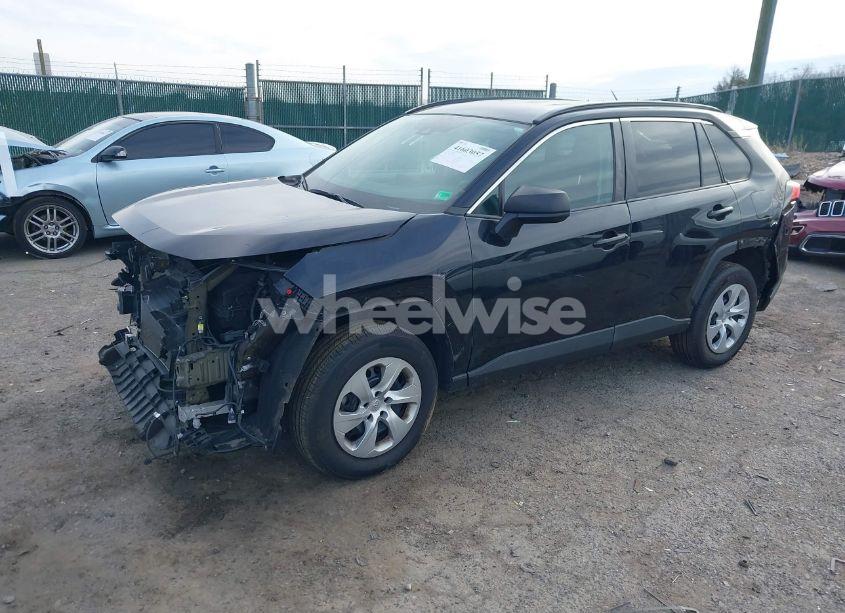 Photo 2 of 2020 Toyota Rav4 LE (VIN 2T3H1RFV1LW058707)