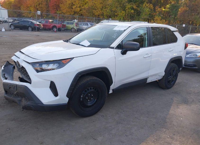 Photo 2 of 2020 Toyota Rav4 LE (VIN 2T3H1RFV1LW100440)