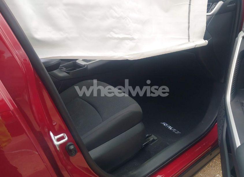 Photo 5 of 2020 Toyota Rav4 LE (VIN 2T3H1RFV1LW100499)