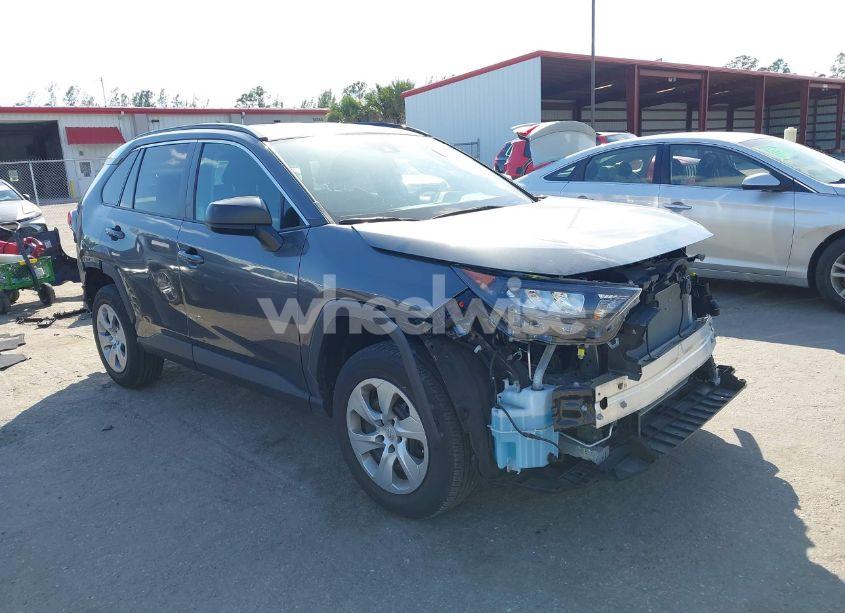 2021 Toyota Rav4 LE (VIN 2T3H1RFV1MC098840) main photo