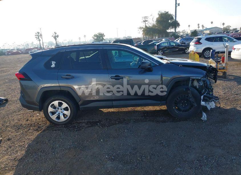 Photo 14 of 2021 Toyota Rav4 LE (VIN 2T3H1RFV1MC105320)