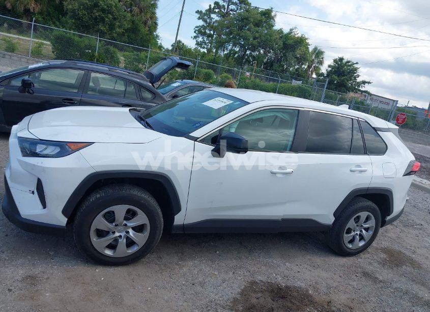 Photo 14 of 2022 Toyota Rav4 LE (VIN 2T3H1RFV1NC207945)