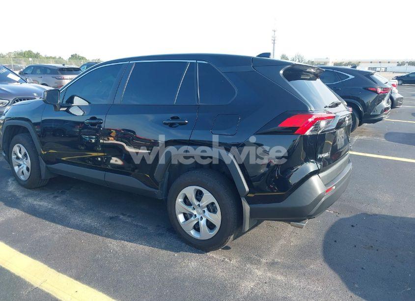 Photo 3 of 2022 Toyota Rav4 LE (VIN 2T3H1RFV1NW206129)