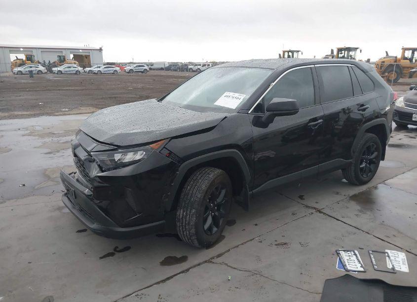 Photo 2 of 2022 Toyota Rav4 LE (VIN 2T3H1RFV1NW219818)